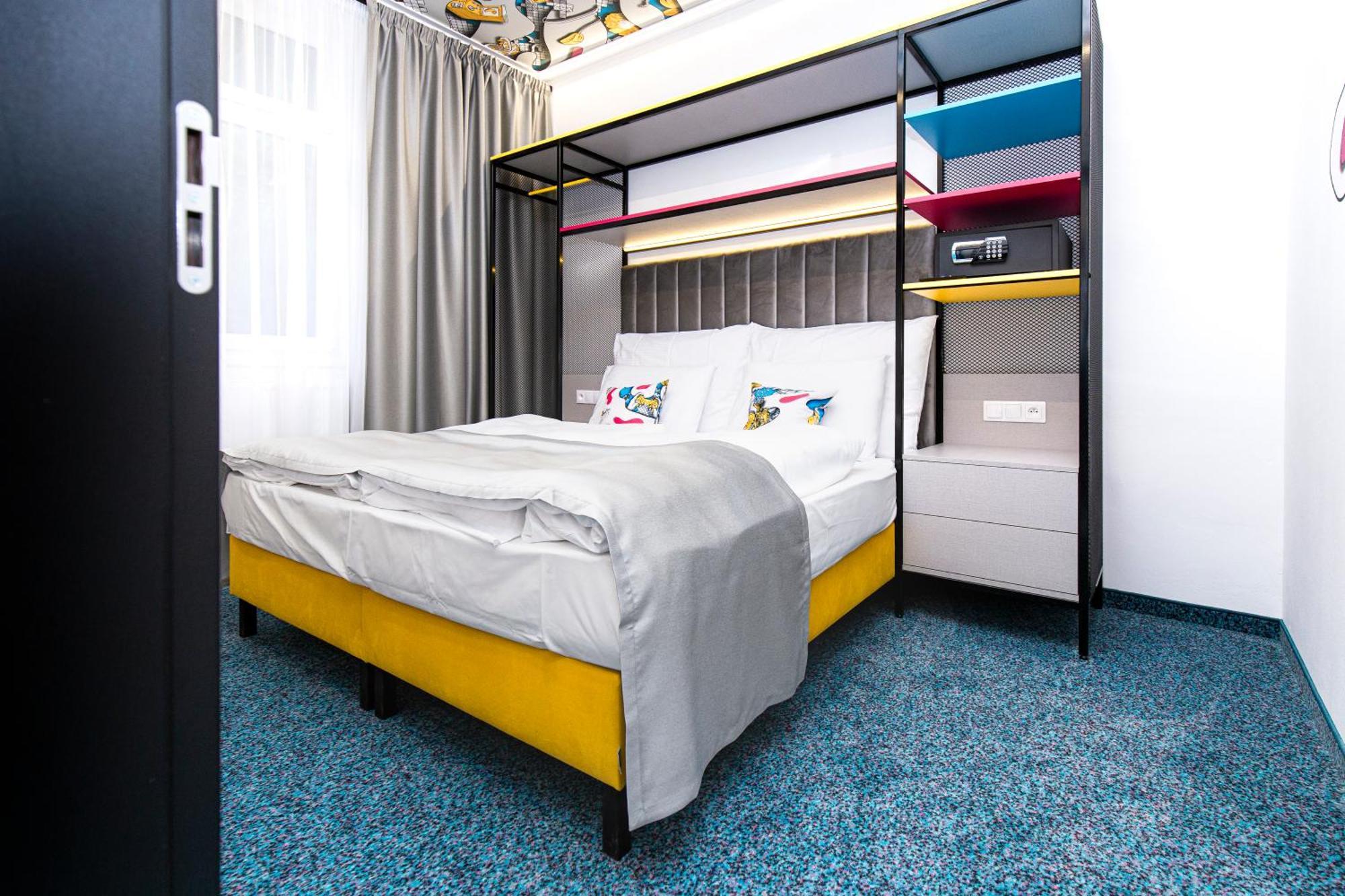 Family Apartments By Astoria Hotel & Medical Spa Karlovy Vary Bagian luar foto