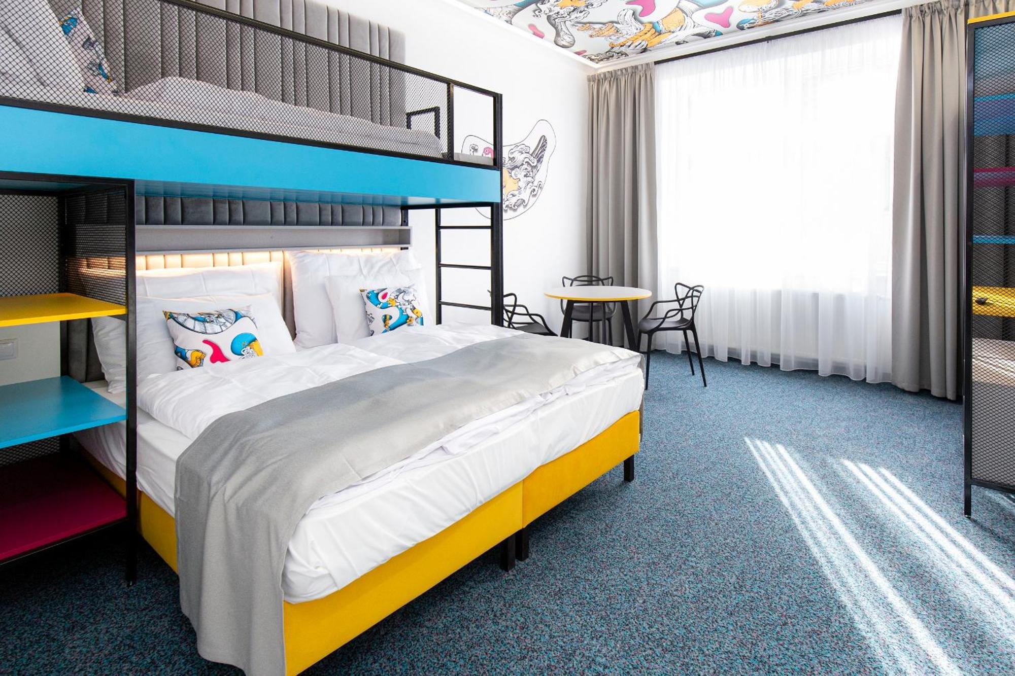 Family Apartments By Astoria Hotel & Medical Spa Karlovy Vary Bagian luar foto