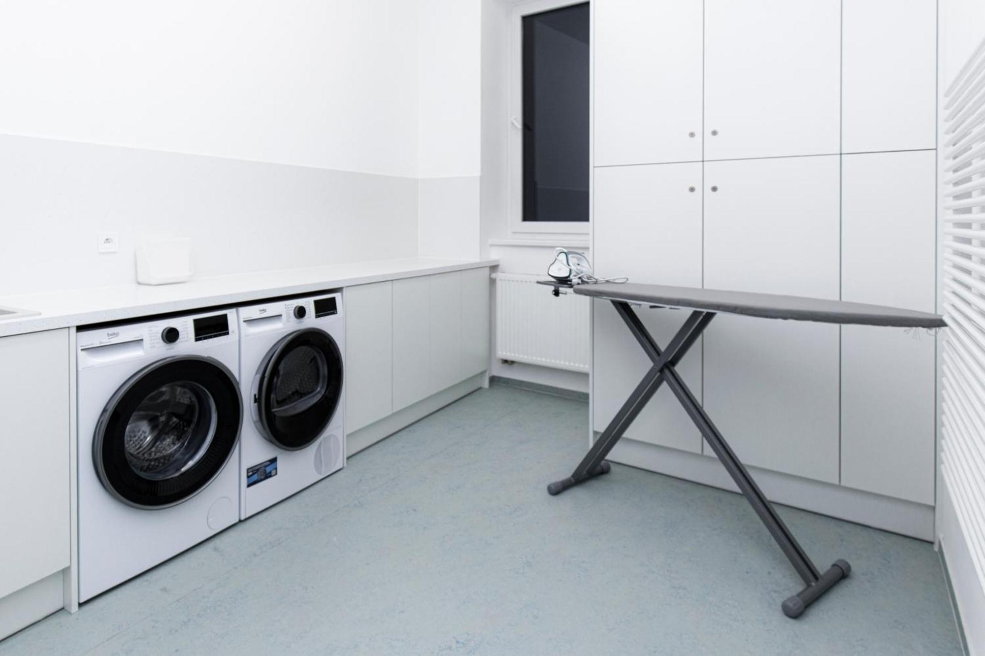 Family Apartments By Astoria Hotel & Medical Spa Karlovy Vary Bagian luar foto